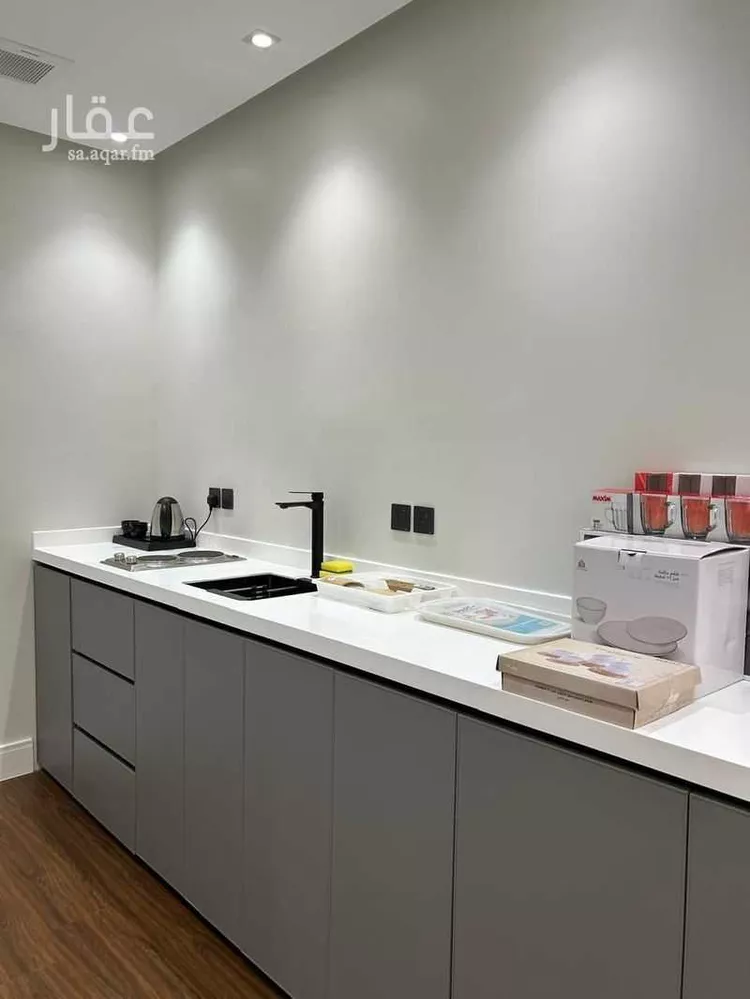 شقة للإيجار في شارع ابن خلدون ، حي الشاطئ ، جازان ، منطقة جازان صورة 5