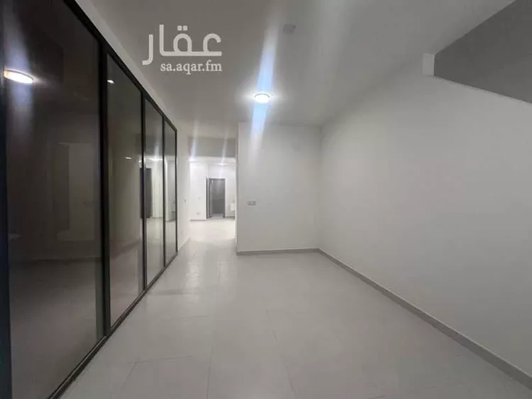 فيلا للإيجار في شارع الامير فيصل بن بندر بن عبدالعزيز الفرعي , حي مطار الملك خالد الدولي, مدينة الرياض, منطقة الرياض صورة 5