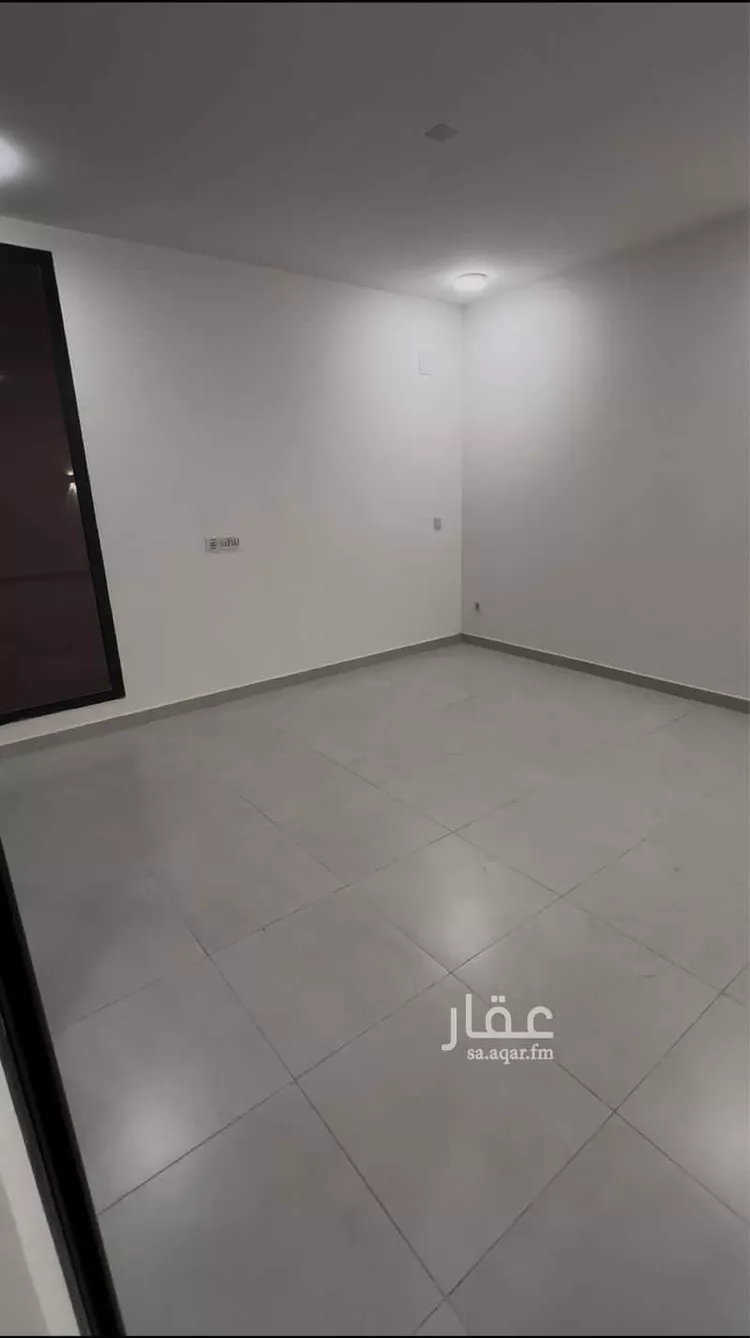 فيلا للإيجار في شارع الامير فيصل بن بندر بن عبدالعزيز الفرعي , حي مطار الملك خالد الدولي, مدينة الرياض, منطقة الرياض صورة 3