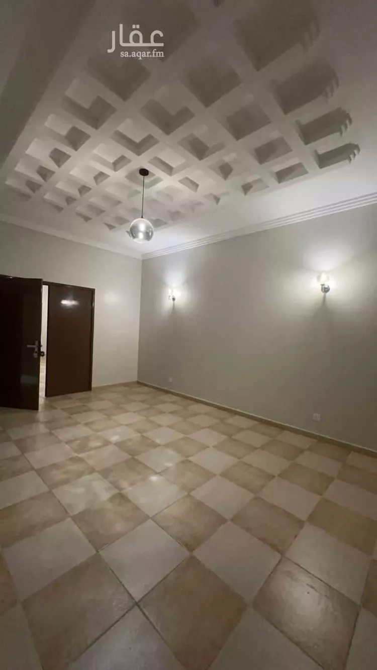 Floor for Sale in Riyadh Al Jazirah 11