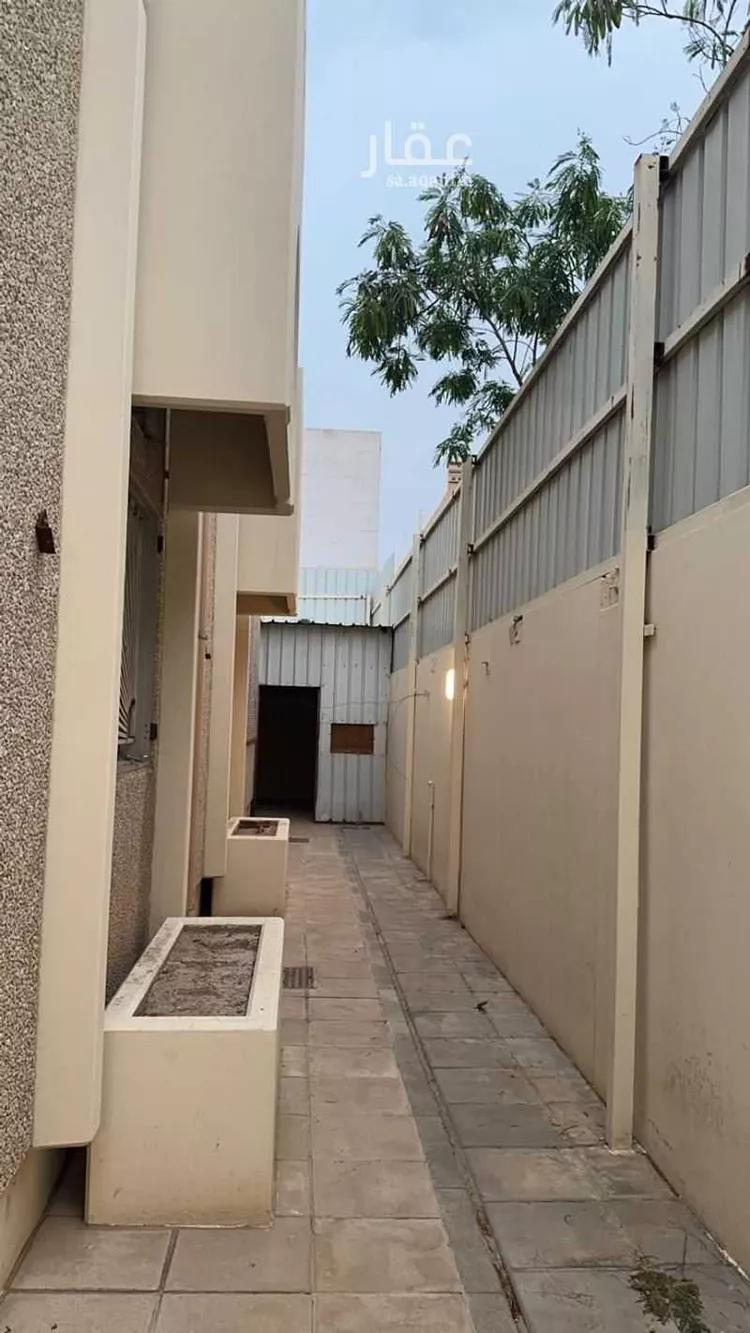 Floor for Sale in Riyadh Al Jazirah صورة 3