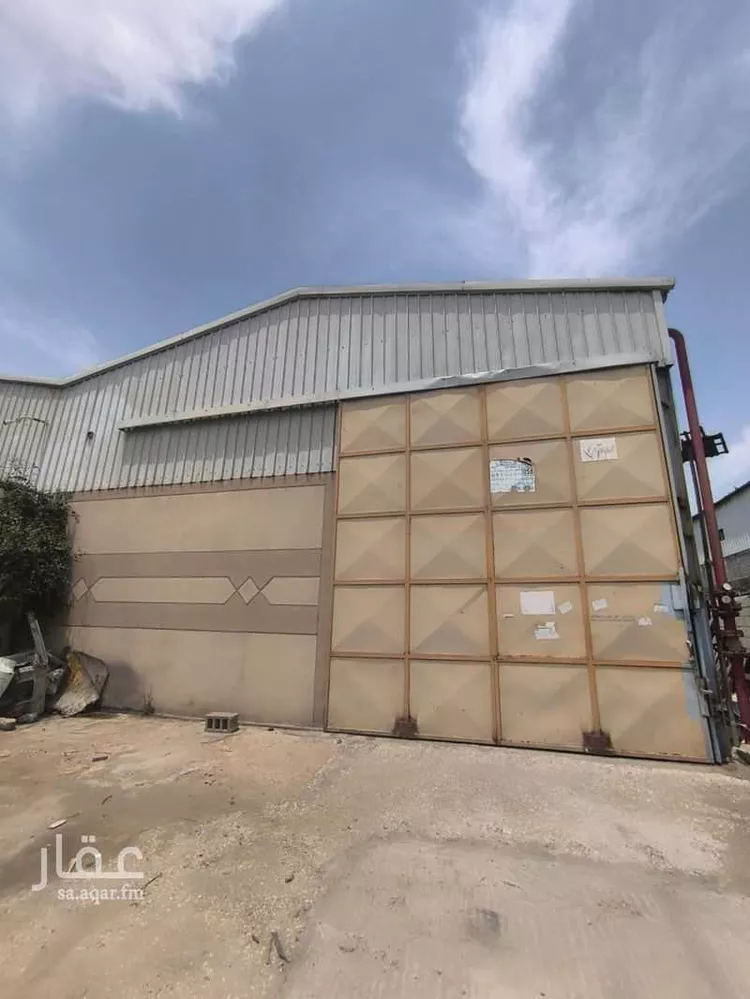 مستودع للإيجار في شارع عيون اليمامة, حي الصناعية, مدينة الدمام, المنطقة الشرقية