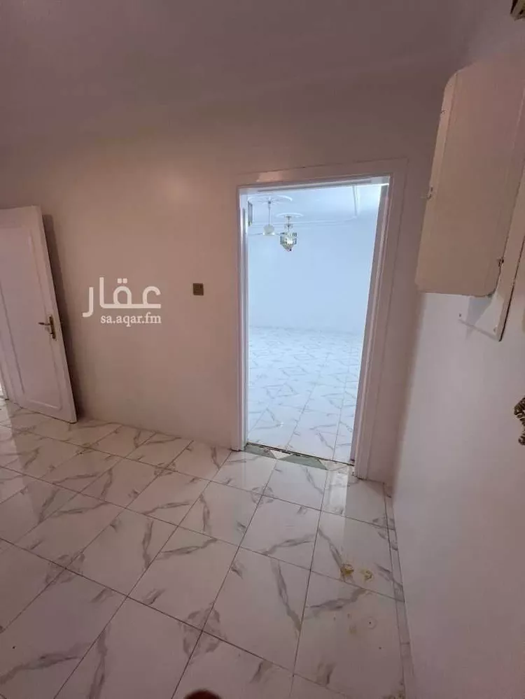 شقة للإيجار في شارع عبادة بن الصامت, حي الروضة, مدينة الرياض, منطقة الرياض صورة 2