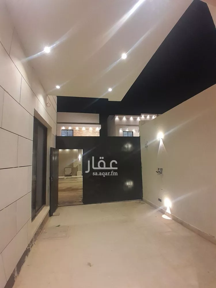 دور للبيع في شارع أحمد بن أبي عزرة, حي المرجان, مدينة الرياض, منطقة الرياض صورة 2