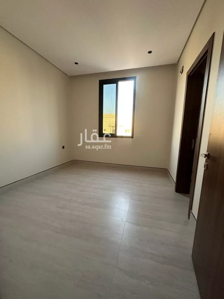 فيلا للبيع في شارع حسين باسلامه, حي الرمال, مدينة الرياض, منطقة الرياض 9