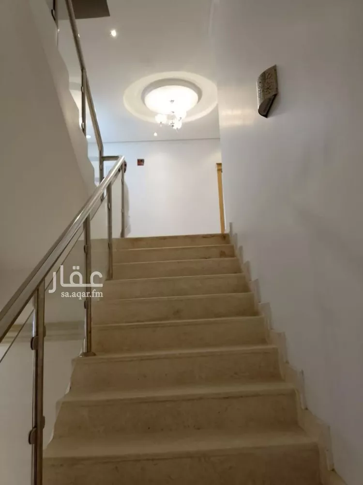 فيلا للإيجار في شارع عبدالكريم الصعيدي, حي الرمال, مدينة الرياض, منطقة الرياض صورة 5