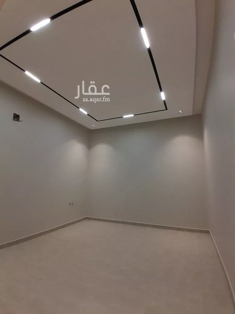 دور للبيع في شارع أحمد بن أبي عزرة, حي المرجان, مدينة الرياض, منطقة الرياض 8