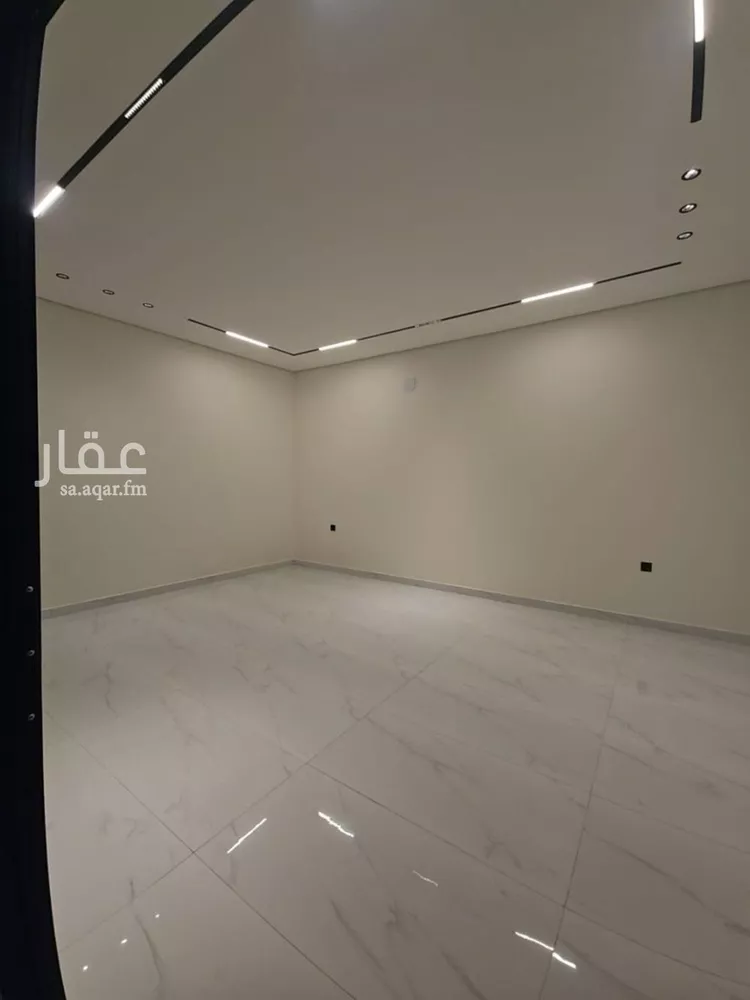 دور للبيع في شارع حمزة القبيطي, حي الرمال, مدينة الرياض, منطقة الرياض 7