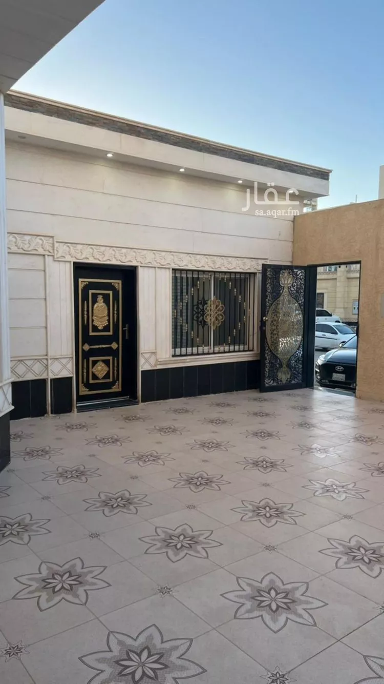 فيلا للبيع في شارع السيد عبدالله شطا, حي الرمال, مدينة الرياض, منطقة الرياض