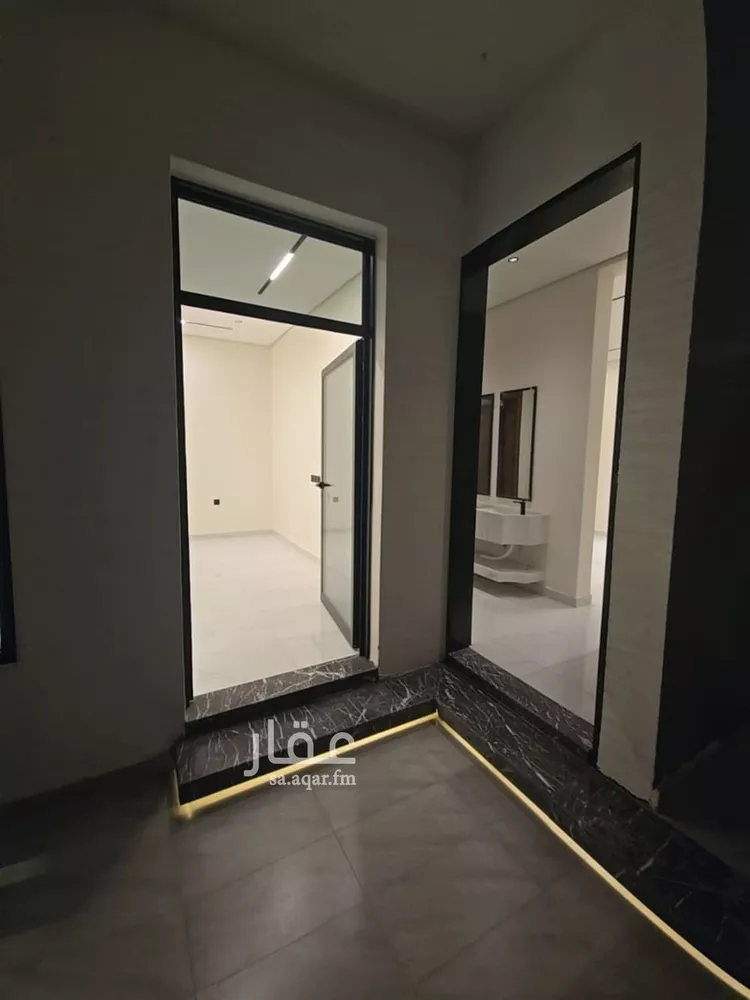 دور للبيع في شارع حمزة القبيطي, حي الرمال, مدينة الرياض, منطقة الرياض 6