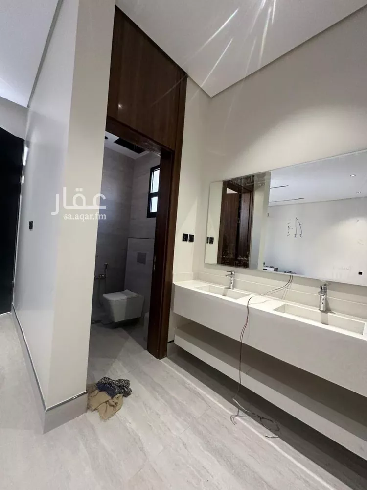 فيلا للبيع في شارع حسين باسلامه, حي الرمال, مدينة الرياض, منطقة الرياض 10