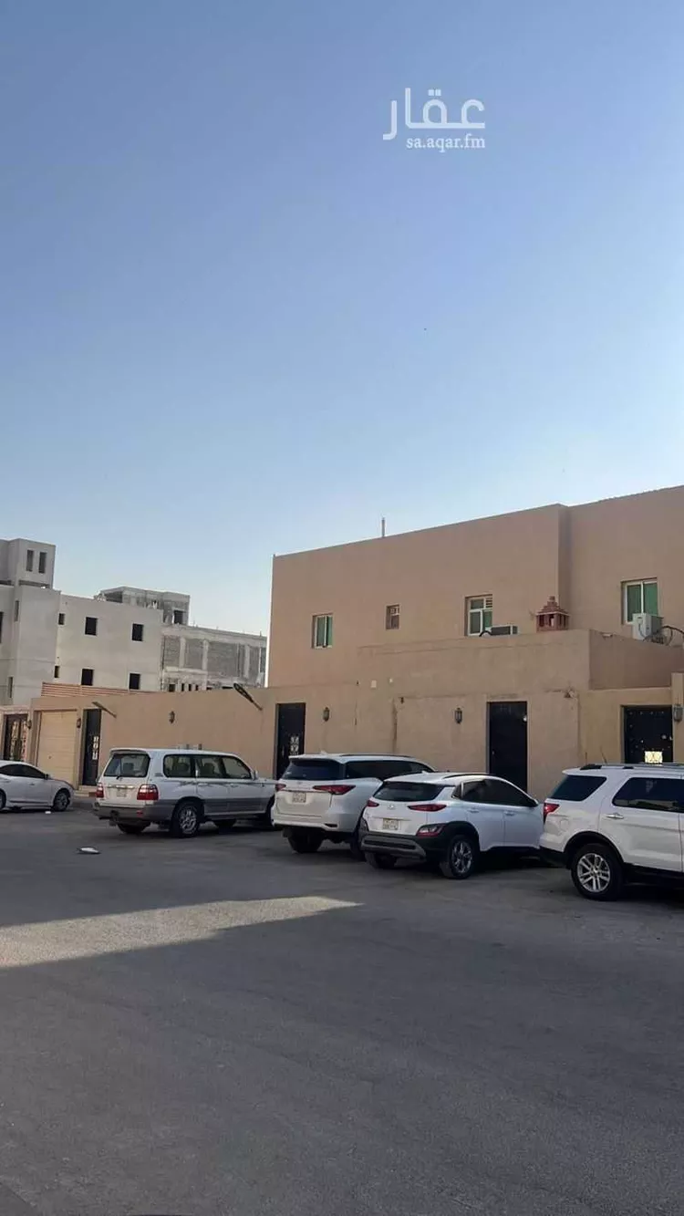 فيلا للبيع في شارع محمد تاج الدين, حي القيروان, مدينة الرياض, منطقة الرياض صورة 2