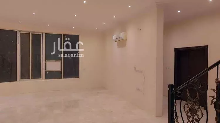 فيلا للإيجار في شارع هشام بن معاوية, حي الروضة, مدينة الرياض, منطقة الرياض صورة 3