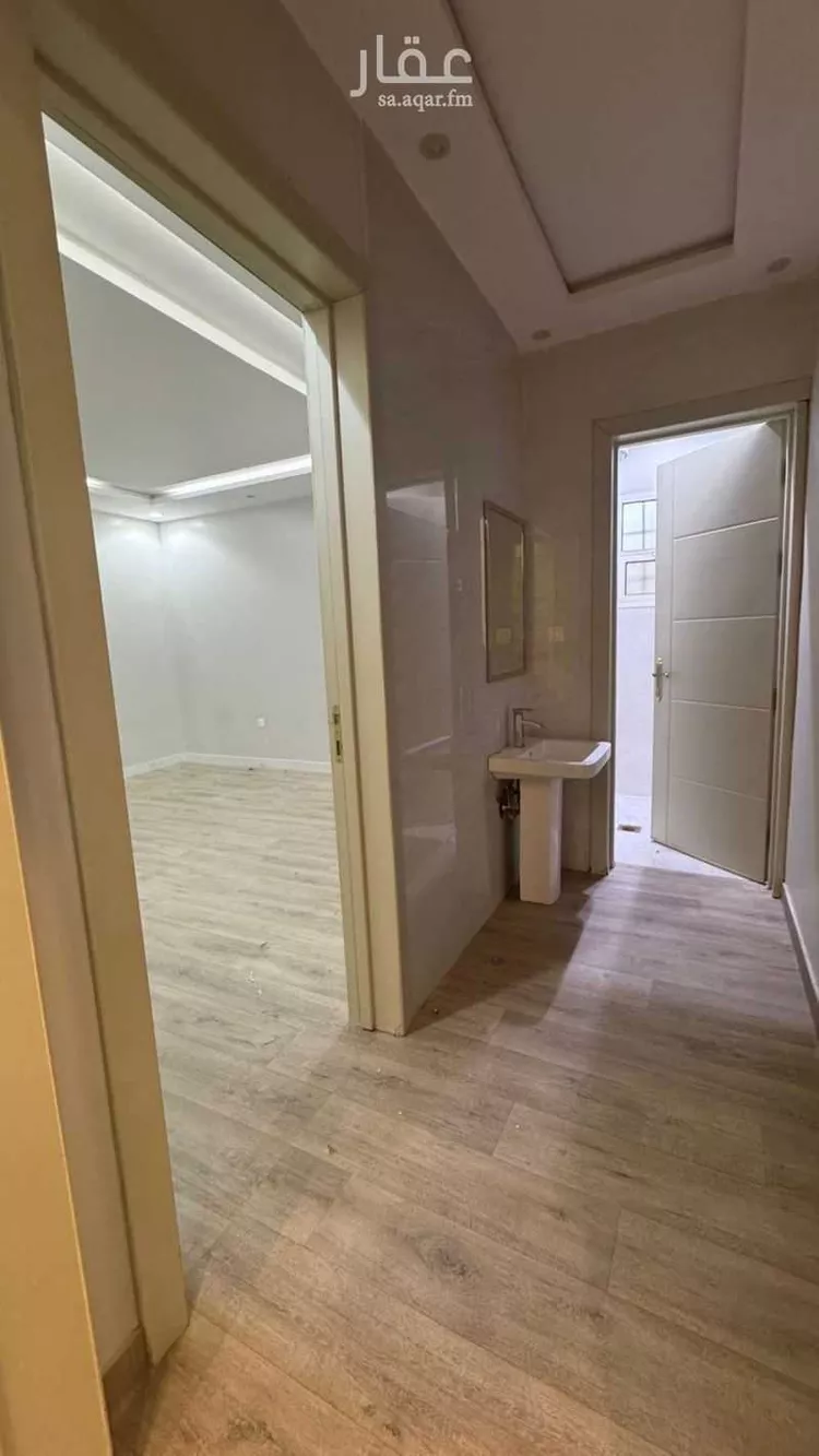 شقة للإيجار في شارع رقم 70 ، حي الجنادرية ، الرياض ، منطقة الرياض صورة 3