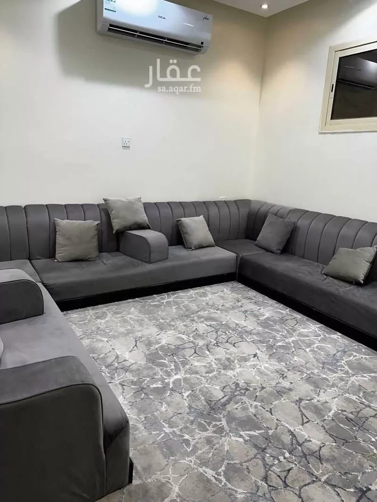 شقة للإيجار في شارع الامير عبدالعزيز بن مساعد بن جلوي ، حي البشر ، بريدة ، بريدة