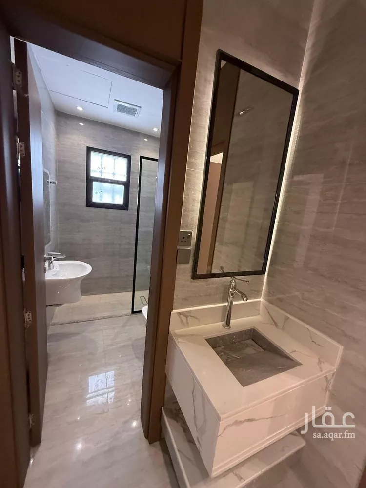 دور للبيع في شارع أبي محمد التاجر, حي الرمال, مدينة الرياض, منطقة الرياض