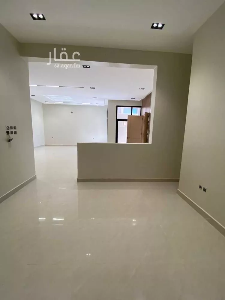 دور للبيع في شارع سليمان الطبراني, حي الخليج, مدينة الرياض, منطقة الرياض صورة 4