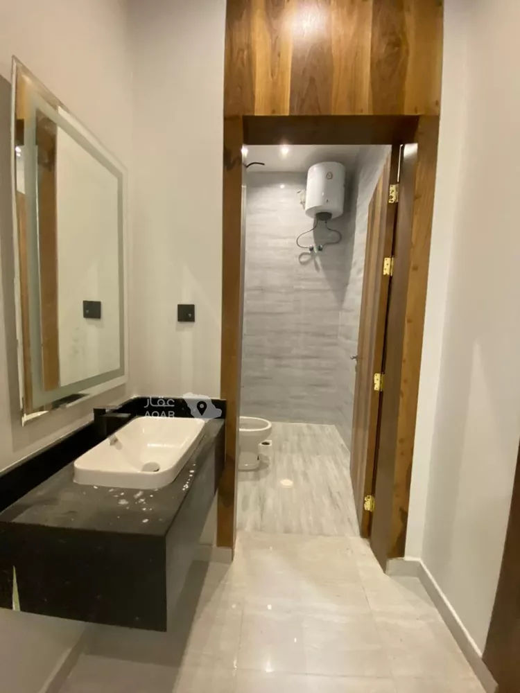 Floor for Sale in Riyadh Al Qadisiyah 16