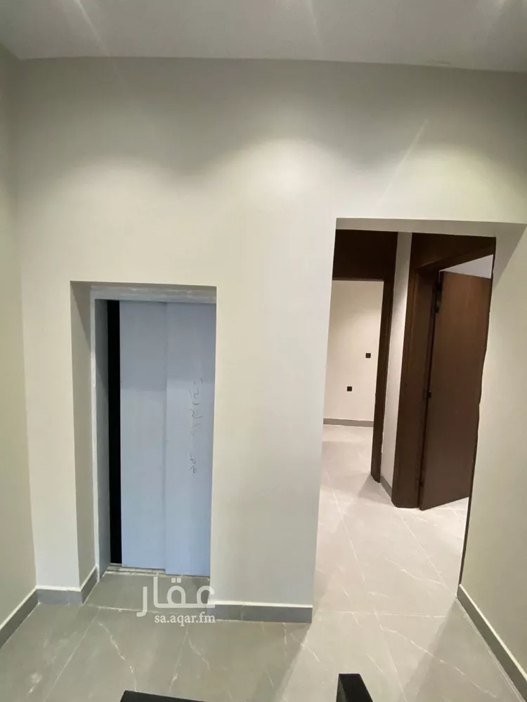 شقة للبيع في شارع الغيلانة, حي إشبيلية, مدينة الرياض, منطقة الرياض صورة 2