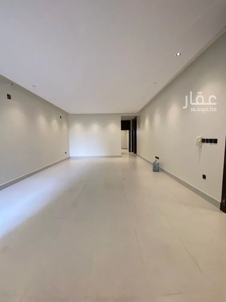 دور للبيع في شارع العمور, حي الأندلس, مدينة الرياض, منطقة الرياض صورة 5