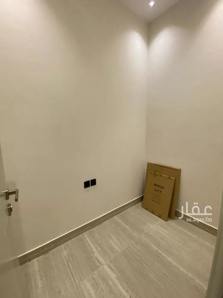 دور للبيع في شارع محمد بن مجاهد, حي المونسية, مدينة الرياض, منطقة الرياض صورة 5