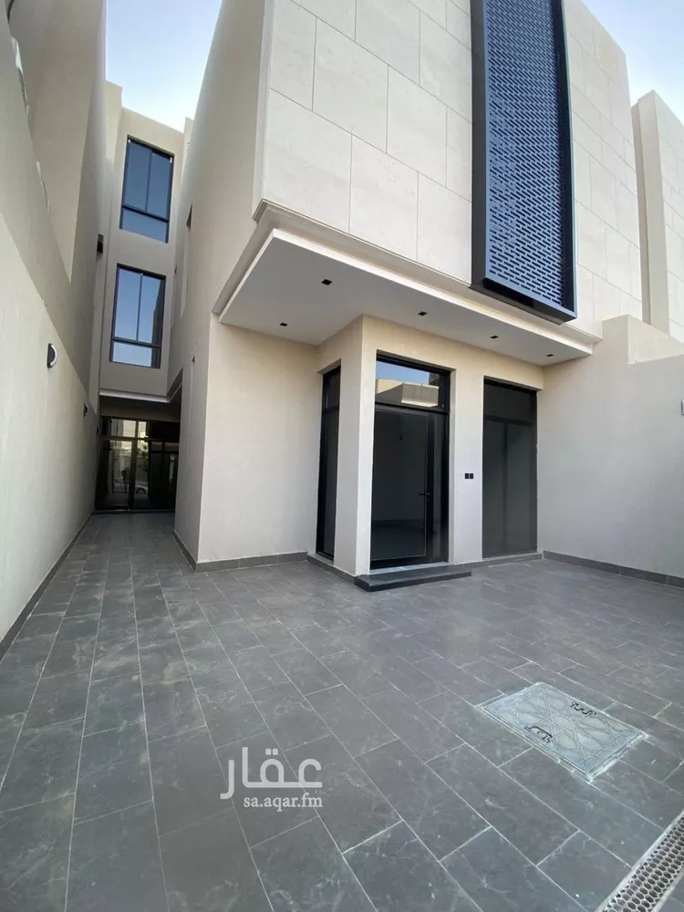 فيلا للبيع في شارع الرويضة, حي الملك فيصل, مدينة الرياض, منطقة الرياض صورة 2