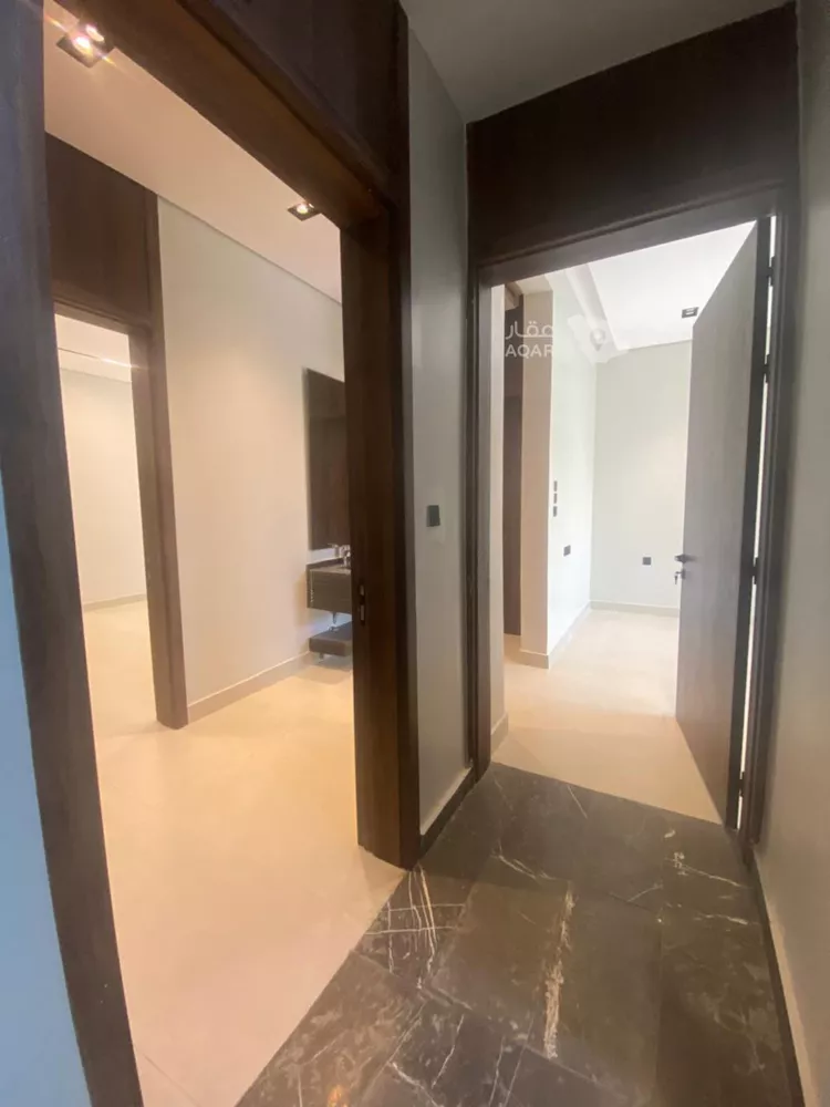 Floor for Sale in Riyadh Al Yarmouk صورة 2