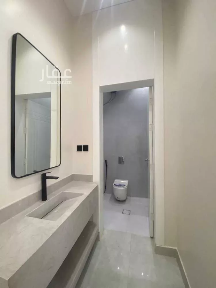 Villa for Sale in Riyadh Al Janadriyah 16