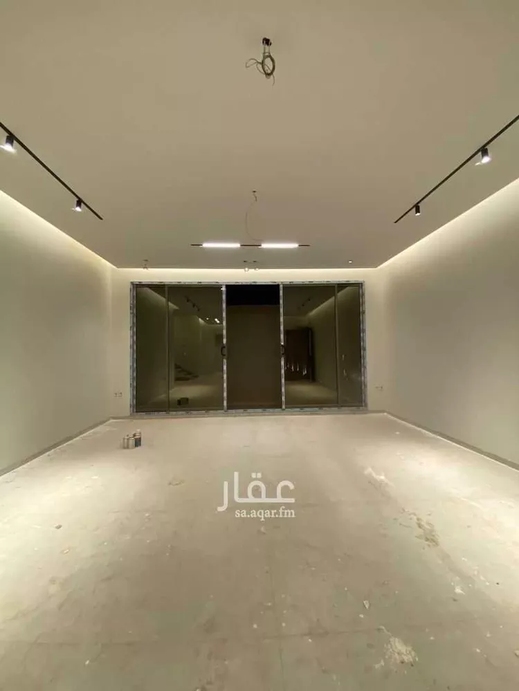 دور للبيع في شارع الناضورة, حي غرناطة, مدينة الرياض, منطقة الرياض صورة 3
