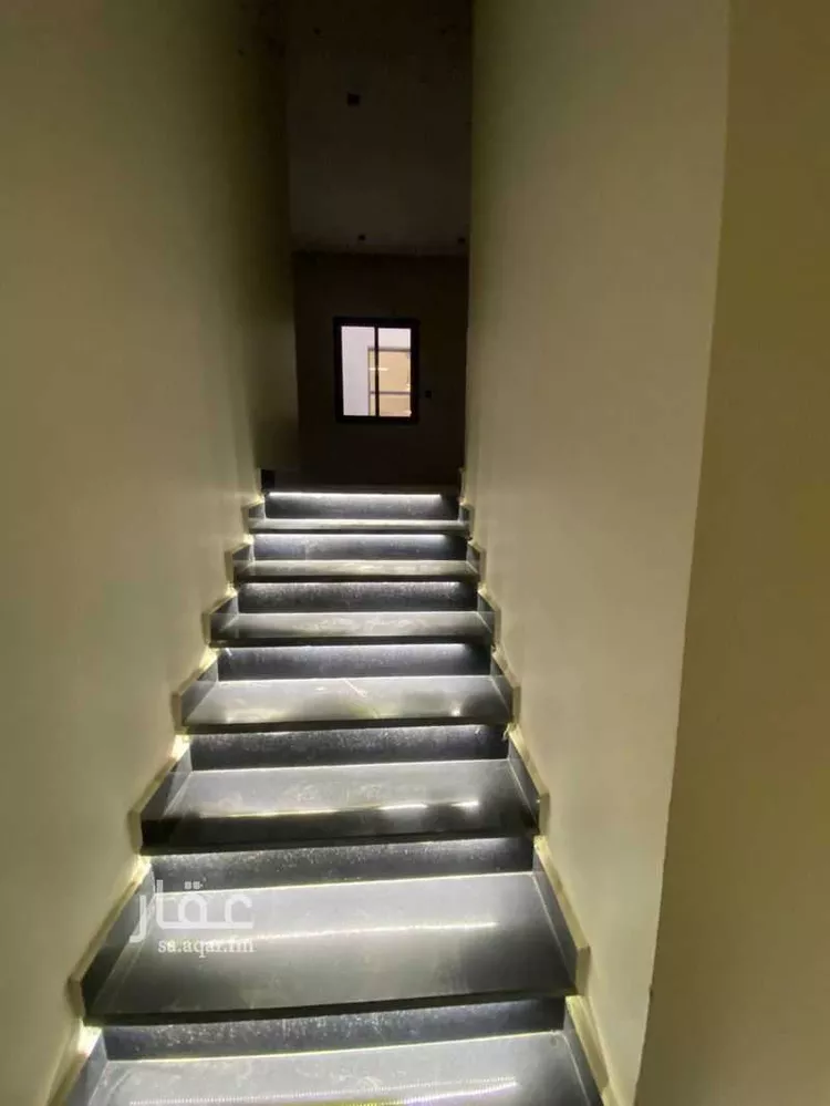 فيلا للبيع في شارع زياد بن أيوب, حي الرمال, مدينة الرياض, منطقة الرياض صورة 3