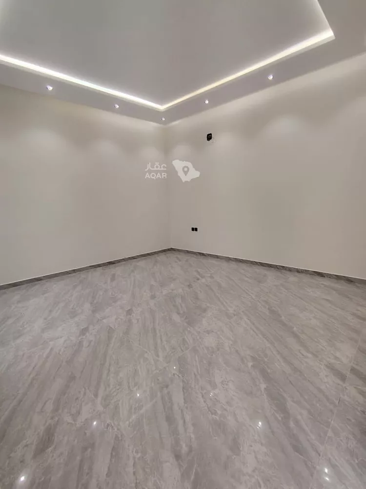 Floor for Sale in Riyadh Ash Sharq 8