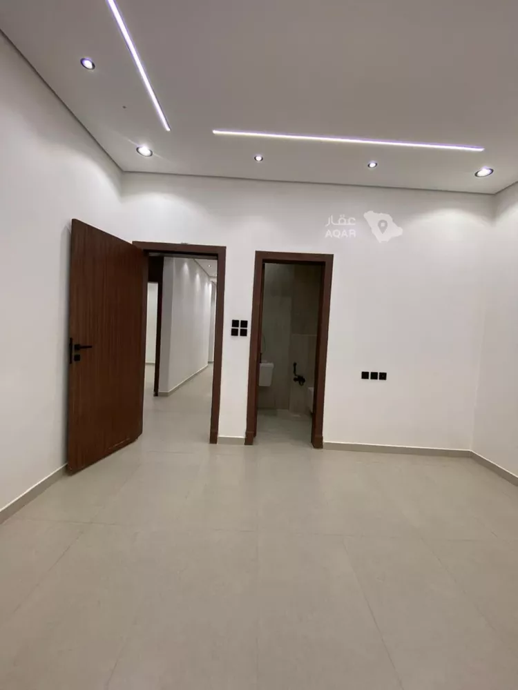 Floor for Sale in Riyadh Al Qadisiyah 15