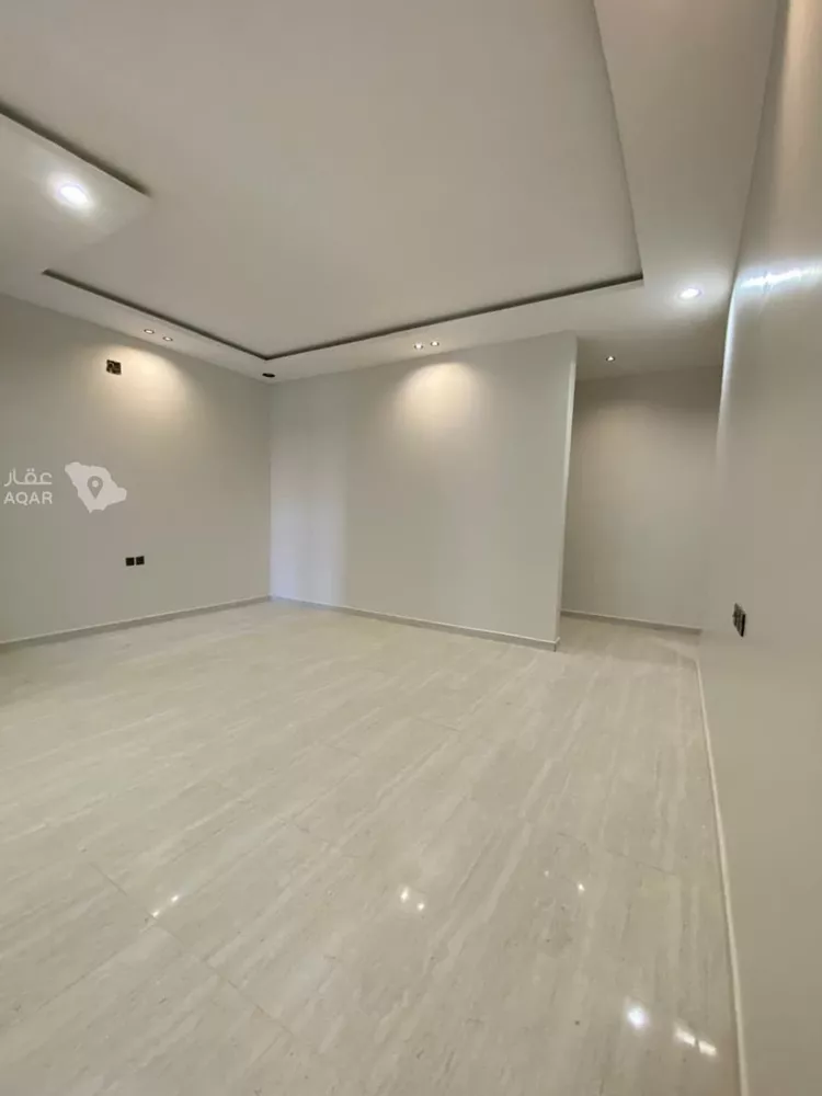 Floor for Sale in Riyadh Al Qadisiyah 6