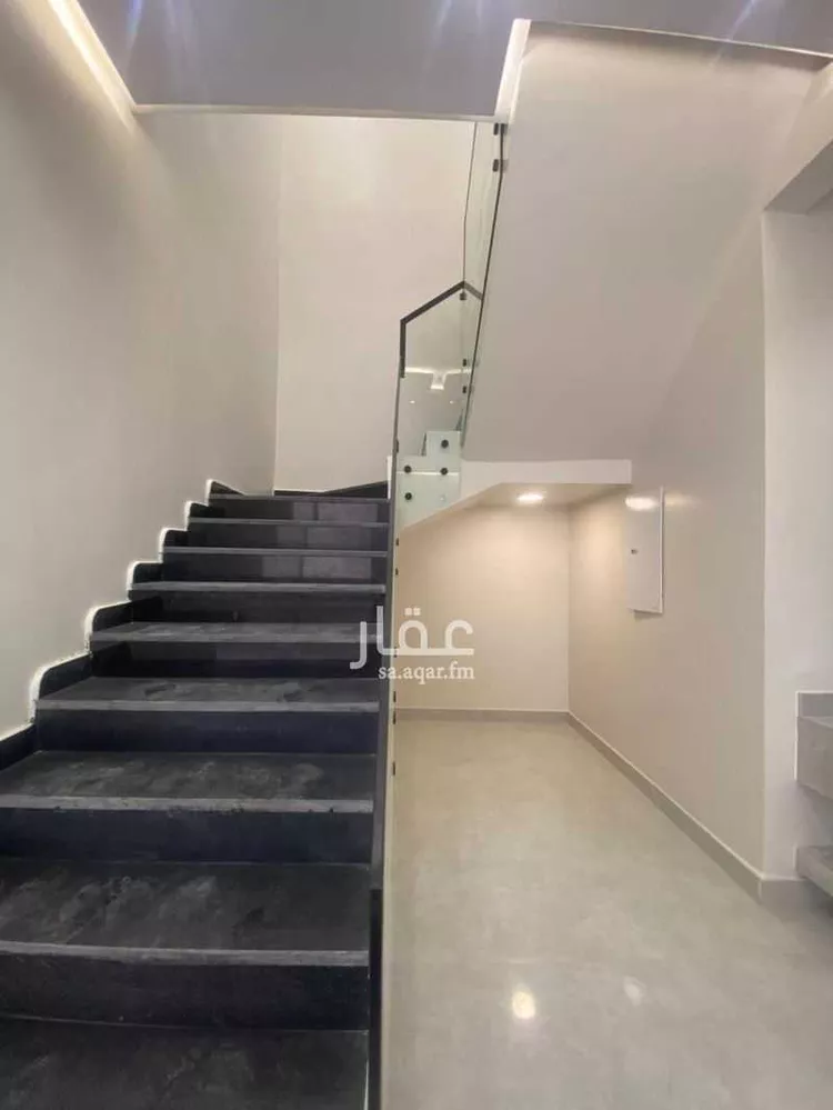Villa for Sale in Riyadh Al Janadriyah 6