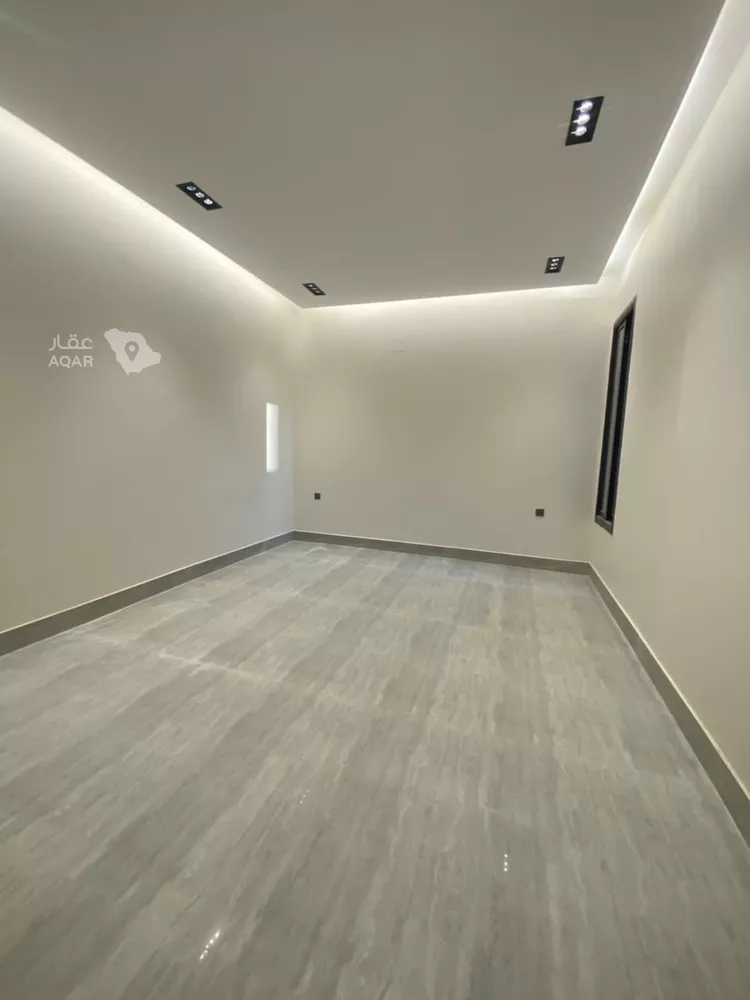Floor for Sale in Riyadh Ar Rimal 11
