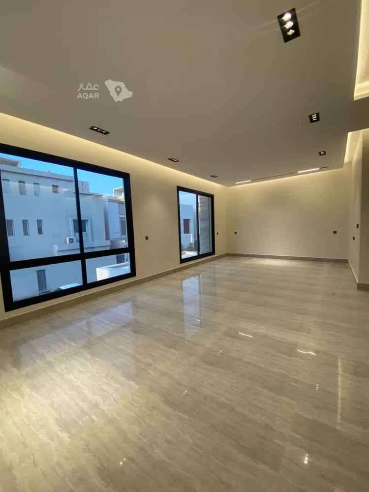 Floor for Sale in Riyadh Ar Rimal 12