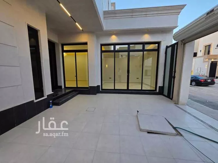 فيلا للبيع في شارع المبرد, حي المعيزيلة, مدينة الرياض, منطقة الرياض صورة 2