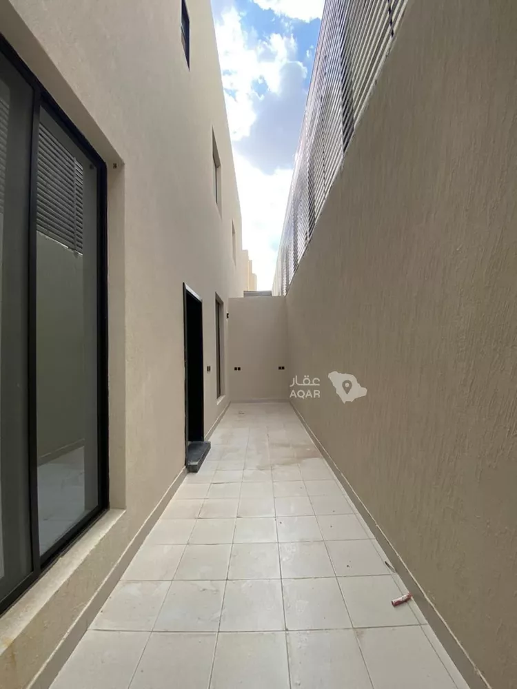 دور للبيع في شارع ابن غريسة, حي اليرموك, مدينة الرياض, منطقة الرياض 14