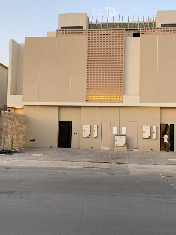 Floor for Sale in Riyadh Al Olaya