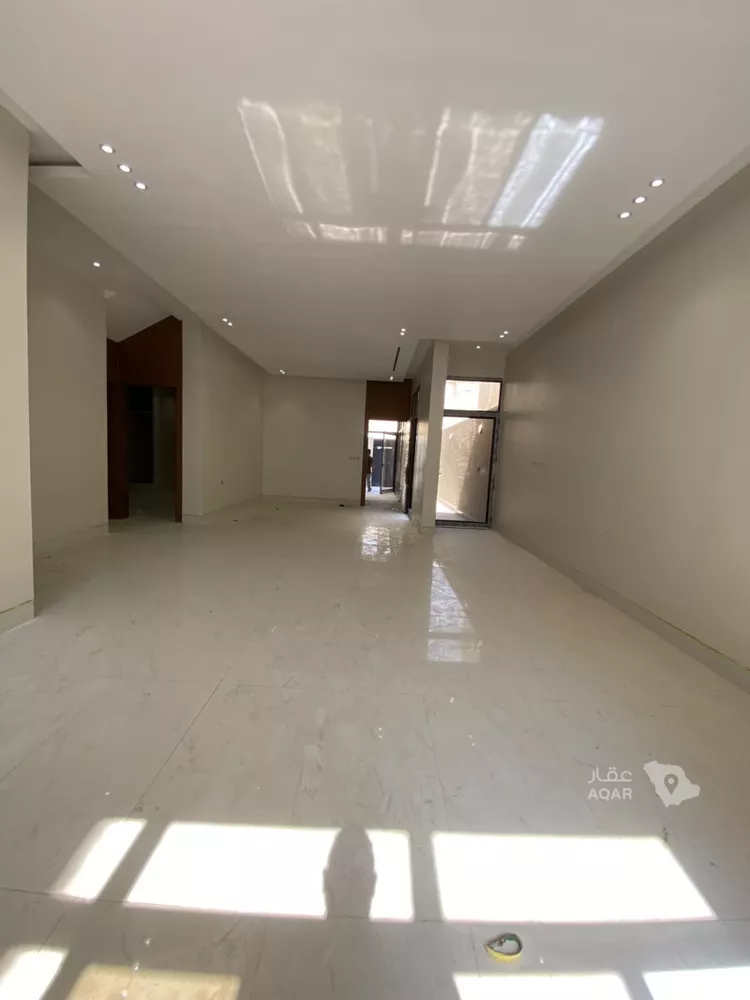 فيلا للبيع في شارع عبدالعزيز البواردي, حي الخليج, مدينة الرياض, منطقة الرياض 25