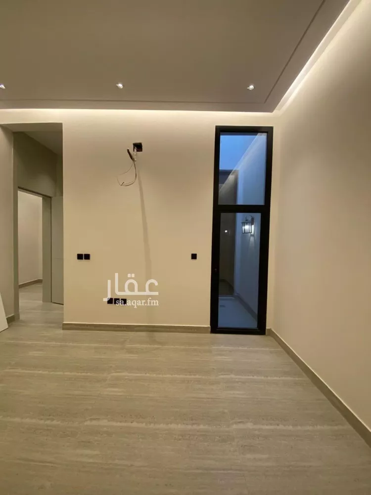 دور للبيع في شارع محمد بن مجاهد, حي المونسية, مدينة الرياض, منطقة الرياض