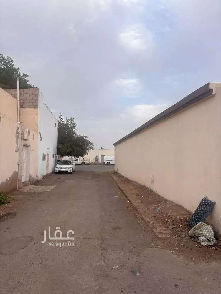 عمارة للبيع في شارع الوليد بن عبدالرحمن الجرشي, حي البركة, مدينة المدينة المنورة, منطقة المدينة المنورة صورة 4