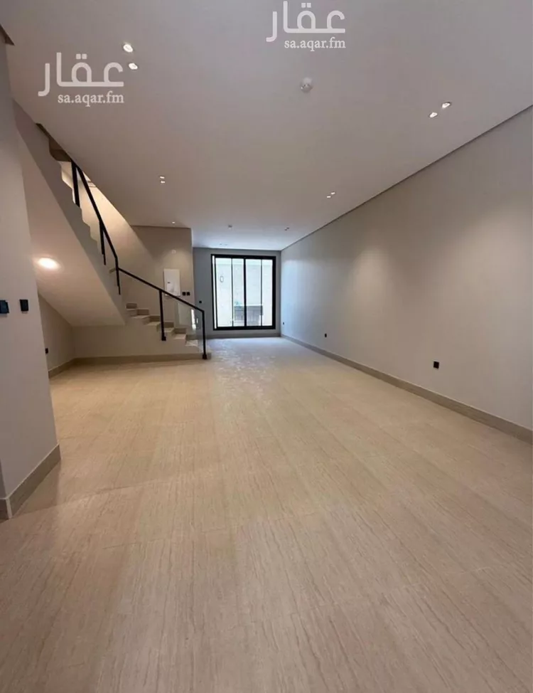 فيلا للإيجار في شارع إبراهيم آل مبارك, حي الرمال, مدينة الرياض, منطقة الرياض صورة 4
