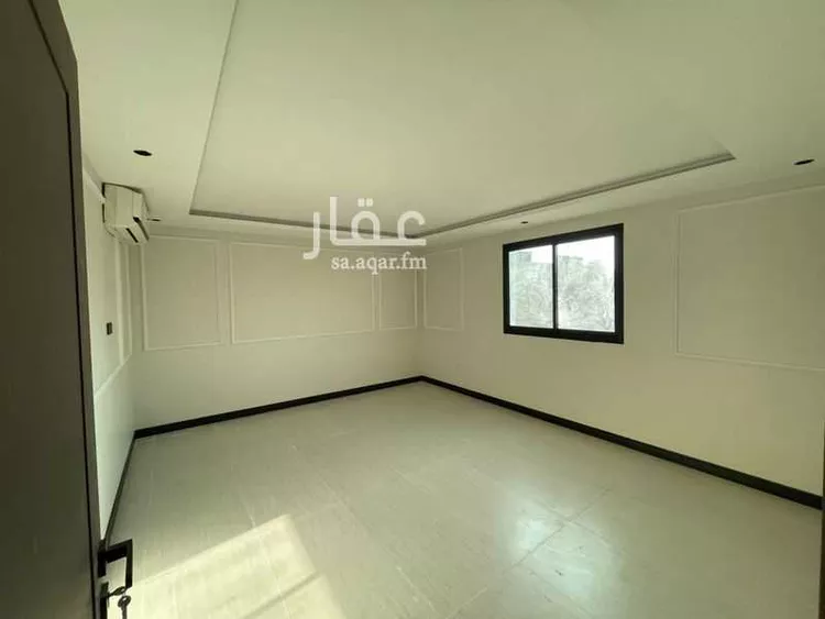 فيلا للبيع في شارع معبد بن العباس ، حي الشاطئ الشرقي ، الدمام ، الدمام صورة 2