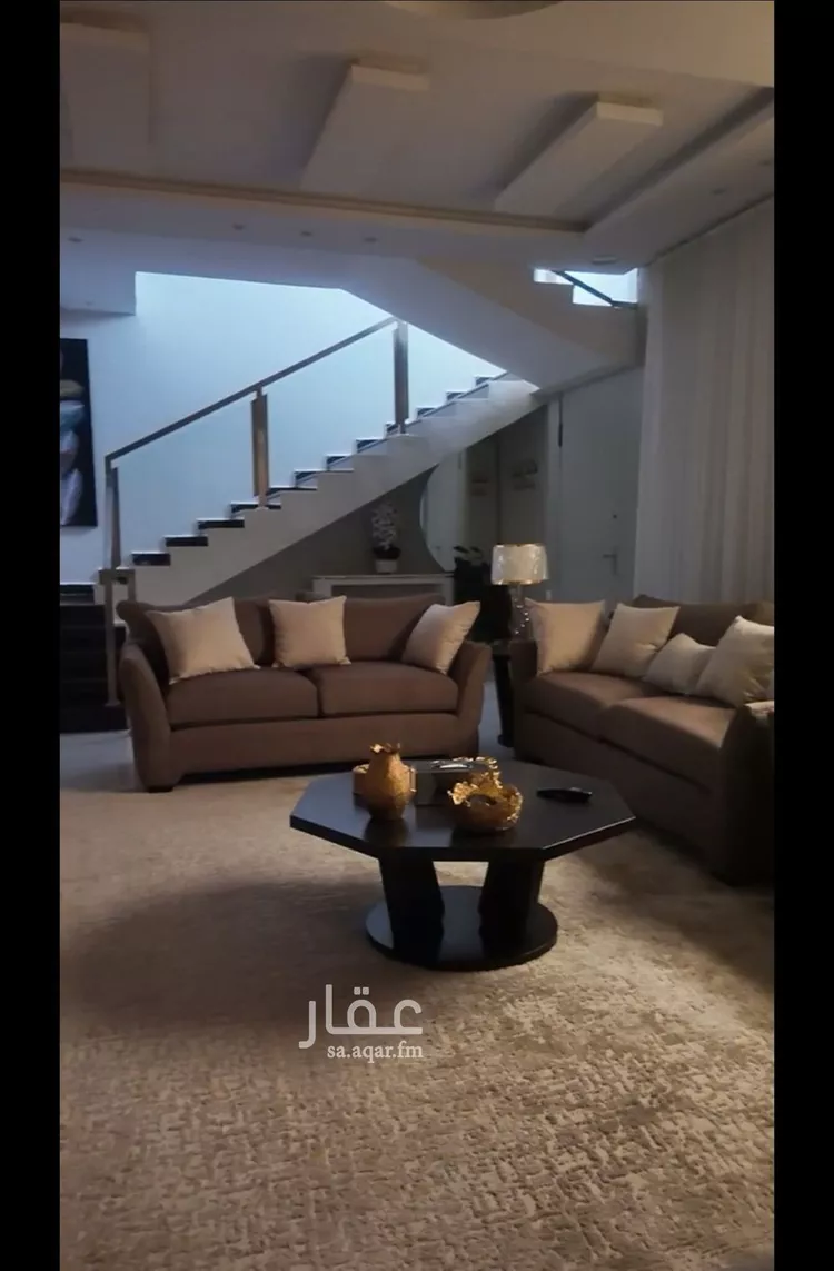 فيلا للبيع في شارع ابن سريج, حي المهدية, مدينة الرياض, منطقة الرياض 6