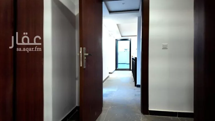 فيلا للبيع في شارع الباز, حي الدار البيضاء, مدينة الرياض, منطقة الرياض صورة 4