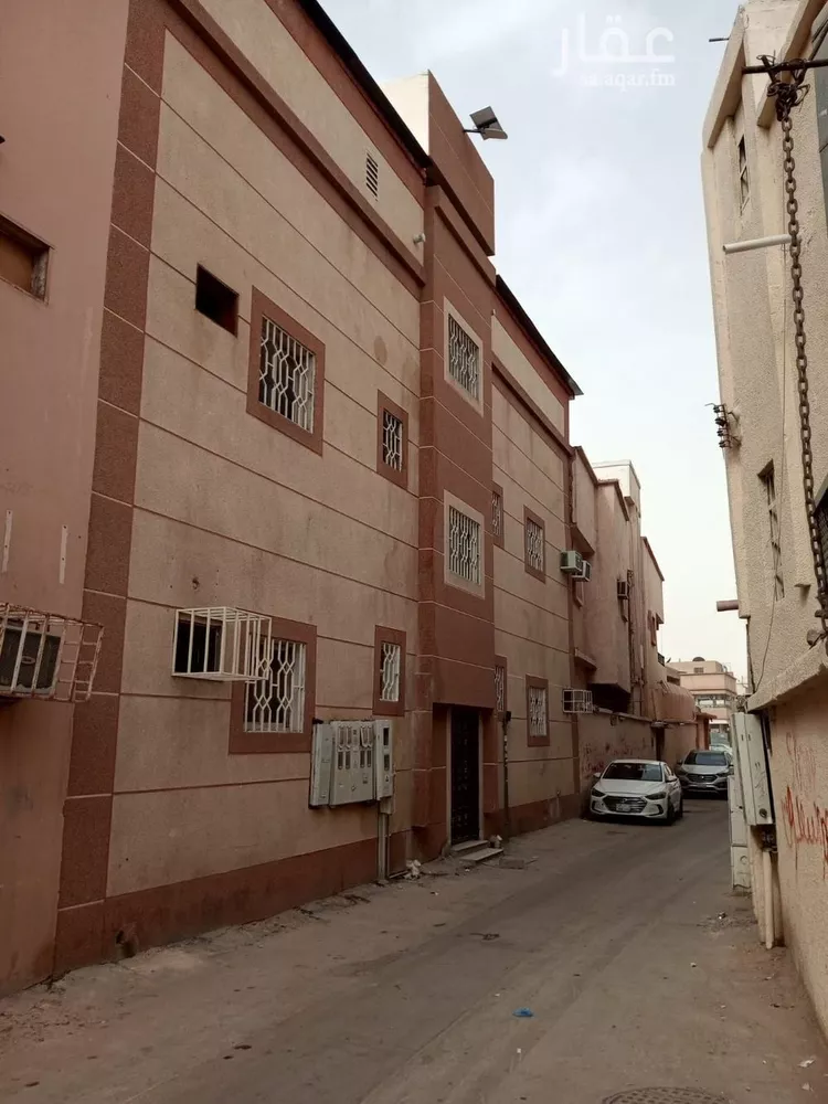عمارة للبيع في شارع الجوز, حي منفوحة الجديدة, مدينة الرياض, منطقة الرياض صورة 3