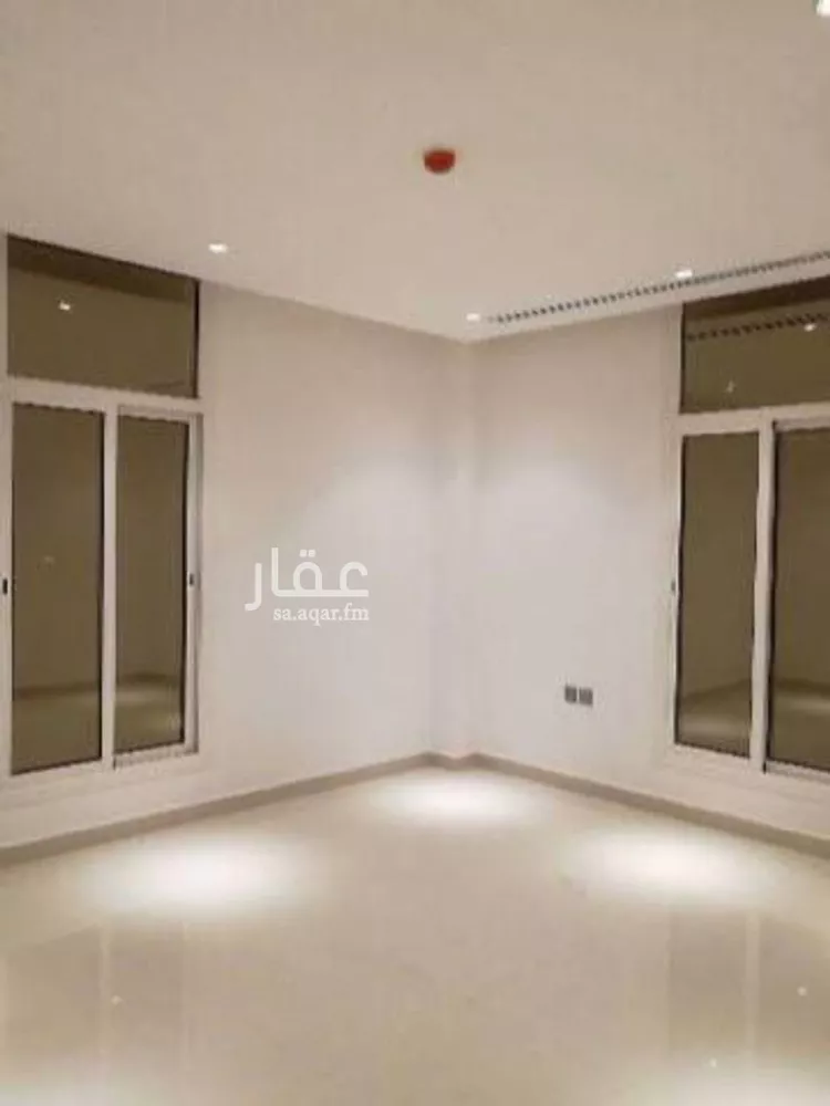 عمارة للبيع في شارع المراح, حي الحمراء, مدينة الخبر, المنطقة الشرقية صورة 2