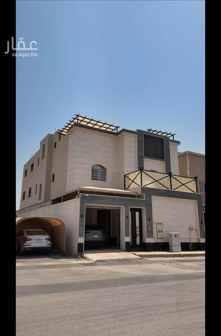 فيلا للبيع في شارع ابن سريج, حي المهدية, مدينة الرياض, منطقة الرياض صورة 3