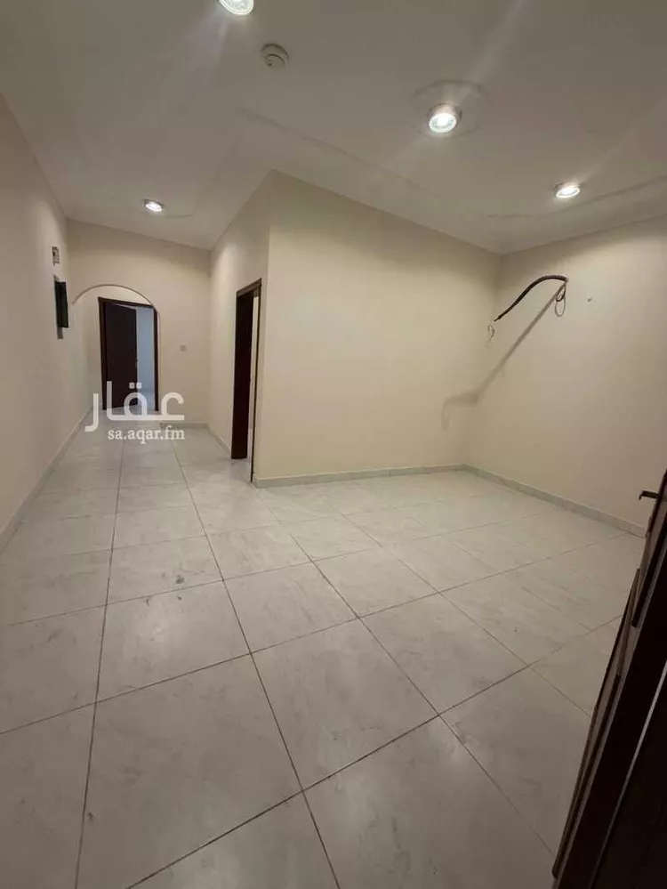 عمارة للإيجار في شارع الامام محمد بن سعود, حي المنار, مدينة الدمام, المنطقة الشرقية صورة 4